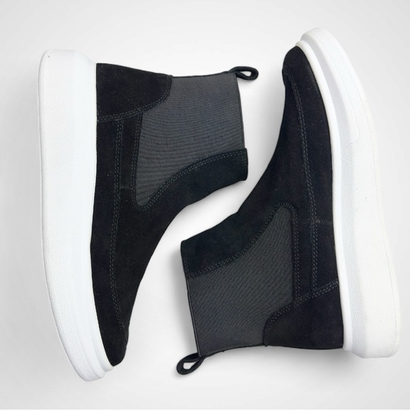 Nurture, the Atna Suede High Top Platform Sneaker Bootie - Picture 3 of 5